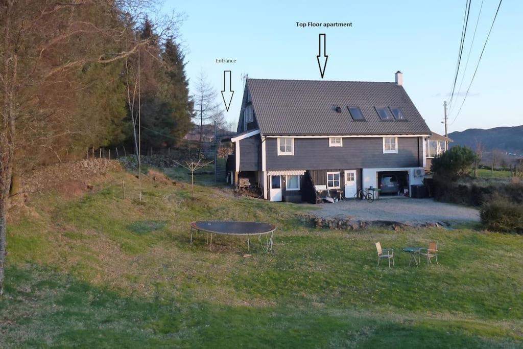 Topfloor Apartment Separate Entranc Nice View Stord Fitjar Esterno foto