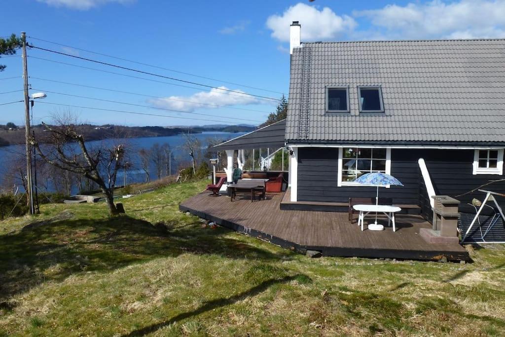 Topfloor Apartment Separate Entranc Nice View Stord Fitjar Esterno foto